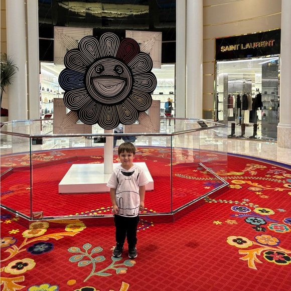 Meet your Posher, Jessica - Picture 6 of 8